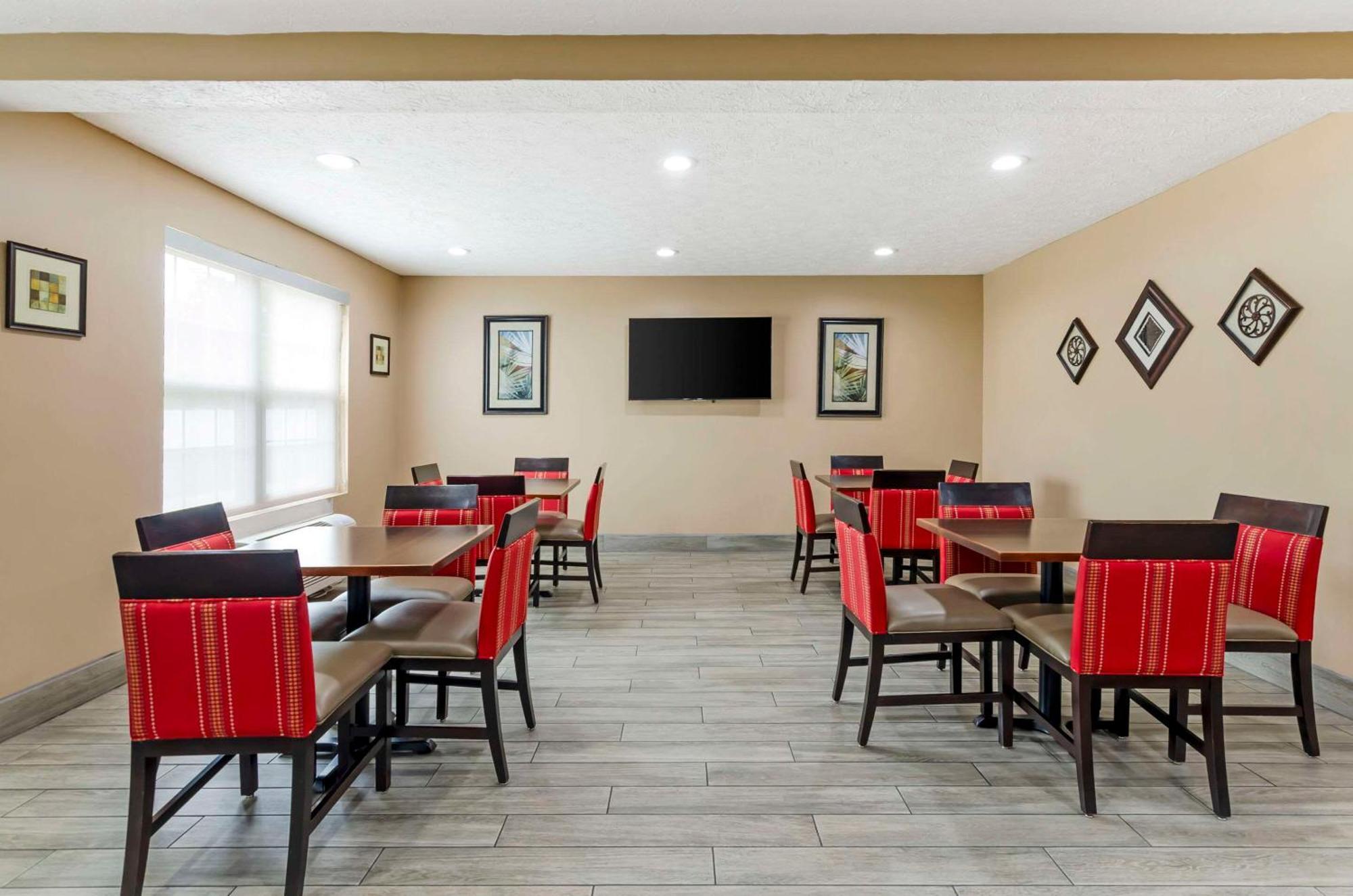 Comfort Inn Wytheville - Fort Chiswell Max Meadows Εξωτερικό φωτογραφία