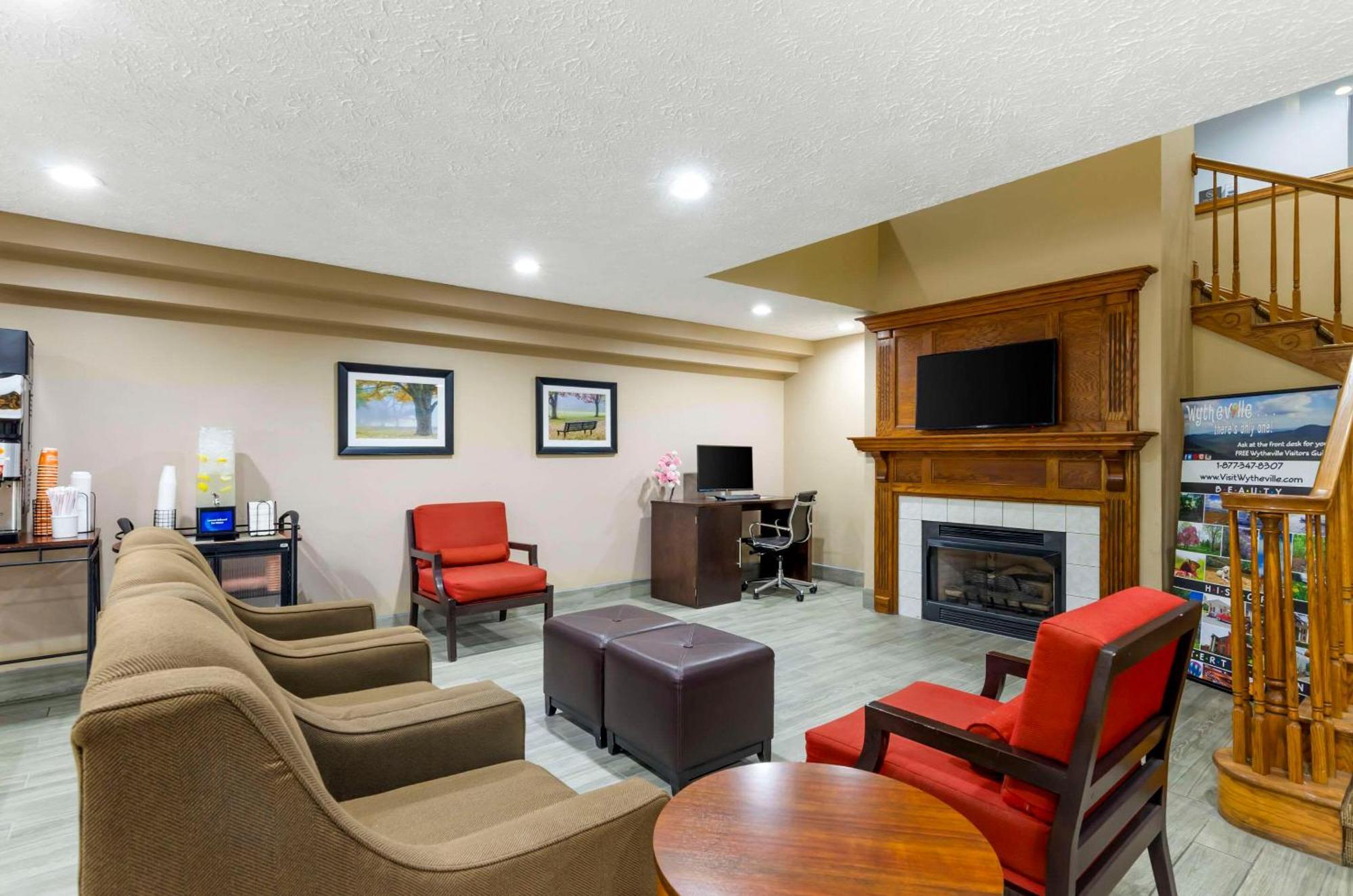 Comfort Inn Wytheville - Fort Chiswell Max Meadows Εξωτερικό φωτογραφία