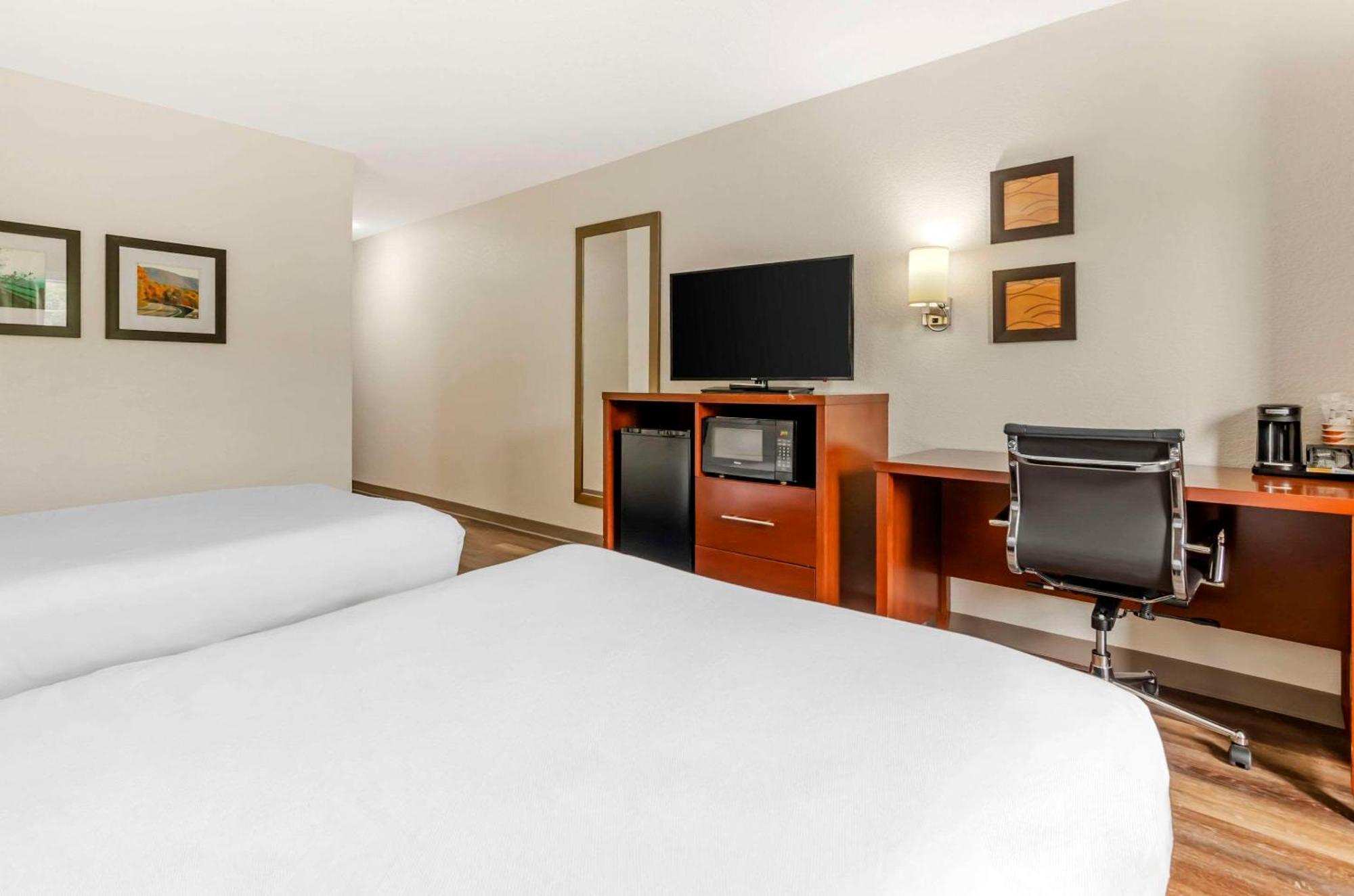 Comfort Inn Wytheville - Fort Chiswell Max Meadows Εξωτερικό φωτογραφία